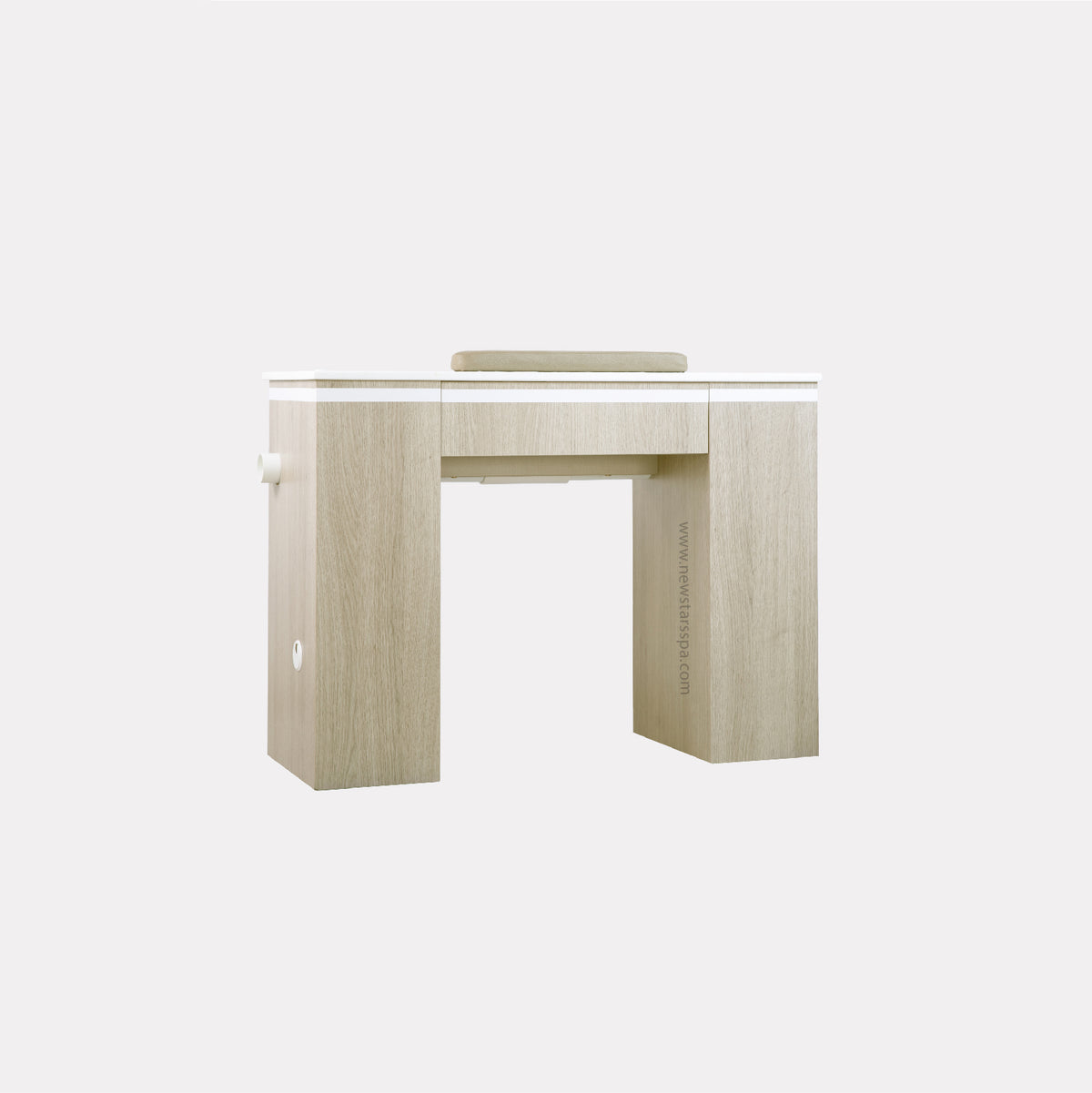 EX Nail Table w/Pipe - 41 1/2"