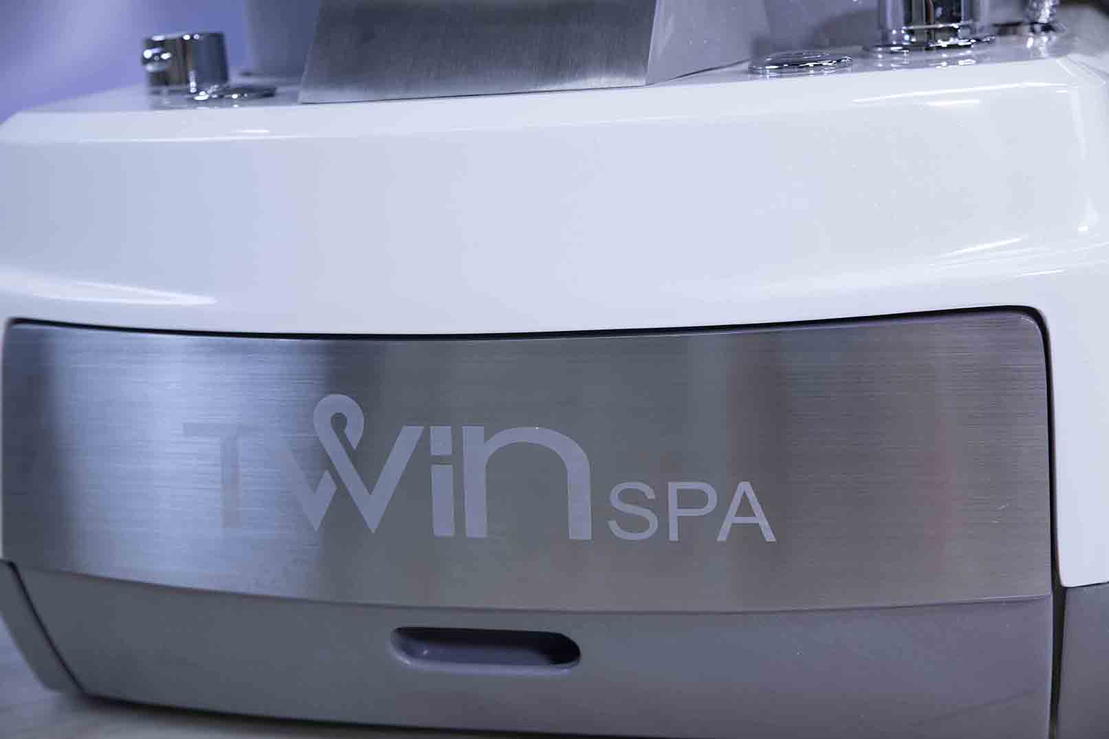 Twin Spa Double-V2 - Off White Tub &amp; Gray Sink with Massage Chair 699D - New Star Spa &amp; Furniture